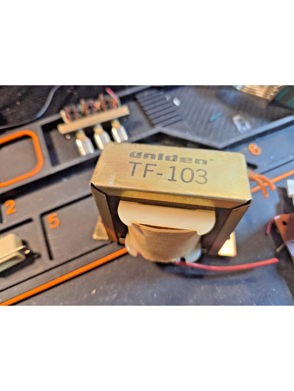 THIS IS A WORKING AC TRANSFORMER ONLY FROM PRESIDENT DWIGHT D CB RADIO